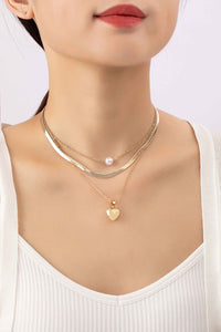 3 row herringbone chain pearl and puffy heart